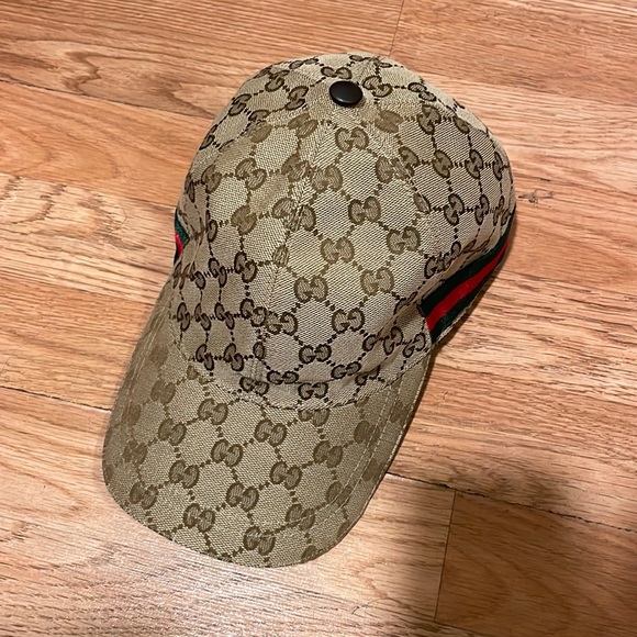 Gucci Hat - Picture 1 of 10
